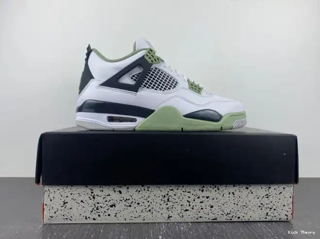 Kicktheory AQ9129-103 Seafoam Jordan WMNS 4 Air 0503